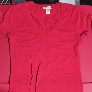 Bozzolo Cherry Red V-Neck Tee